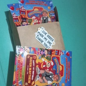 Jollibee themed souvenirs packed in a Duskraft box
